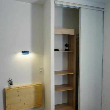 Les studios propres et tout équipés Brest Extérieur photo