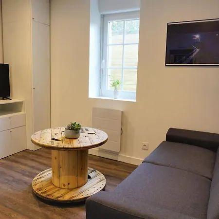 Les studios propres et tout équipés Brest Chambre photo