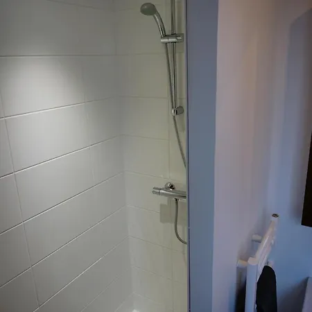 Les studios propres et tout équipés Brest Chambre photo