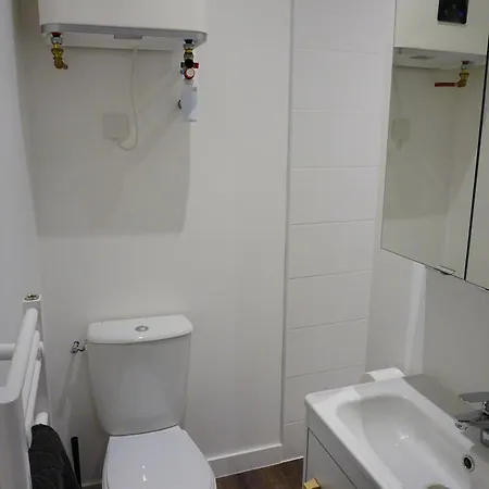 Les studios propres et tout équipés Brest Chambre photo
