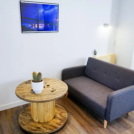 Les studios propres et tout équipés Brest Chambre photo