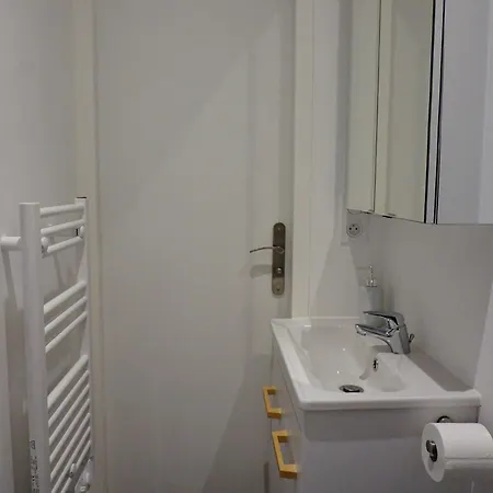Les studios propres et tout équipés Brest Chambre photo